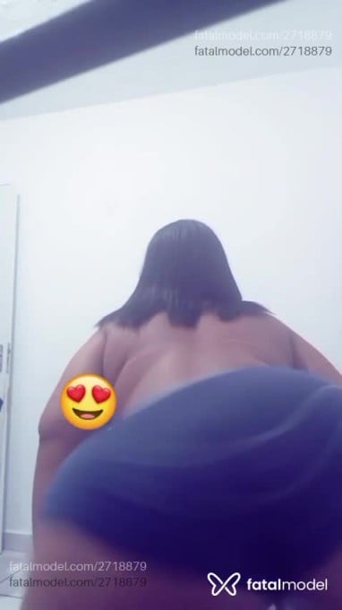 Acompanhante mulher morena (o) de olhos castanhos em Virtual - Natália