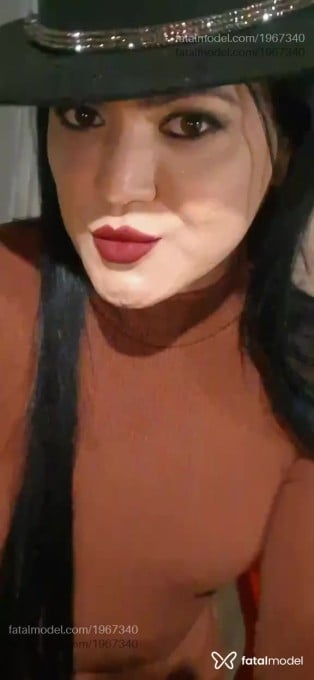 Acompanhante mulher trans morena (o) de olhos pretos em Virtual - Mika santos