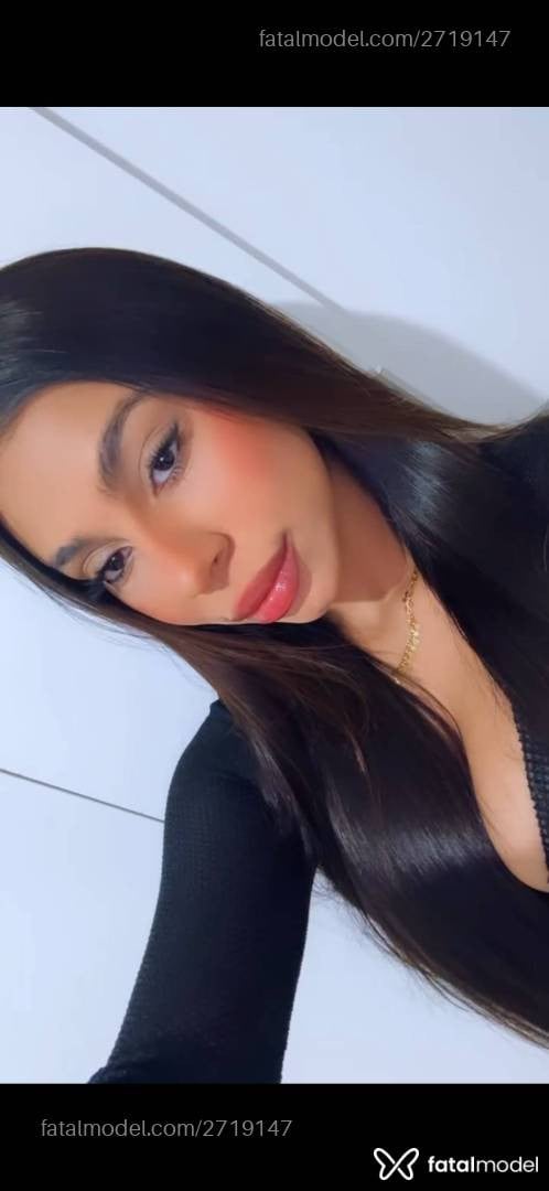 Acompanhante mulher morena (o) de olhos castanhos - Alice