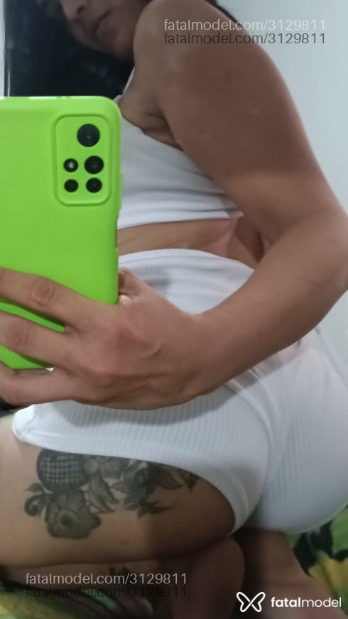 Acompanhante mulher trans morena (o) de olhos castanhos em Apucarana - Priscila