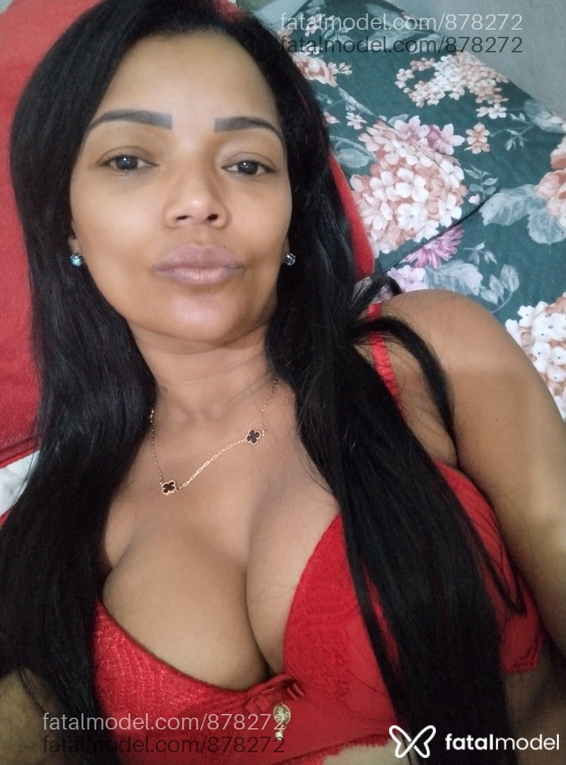 Acompanhante mulher morena (o) de olhos pretos - Monica oliveira Acompanhante mulher morena (o) de olhos pretos - Monica oliveira