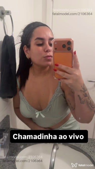 Acompanhante mulher morena (o) de olhos castanhos em Virtual - Jessy