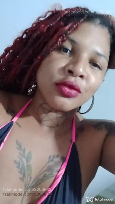 Acompanhante mulher ruiva (o) de olhos mel em Guaratuba - Gabriela Miranda