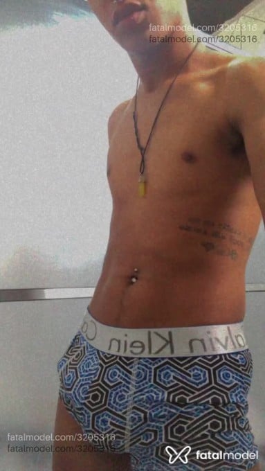 Acompanhante homem morena (o) de olhos pretos em Rondonópolis Acompanhante homem morena (o) de olhos pretos em Rondonópolis - Bruno Guilherme