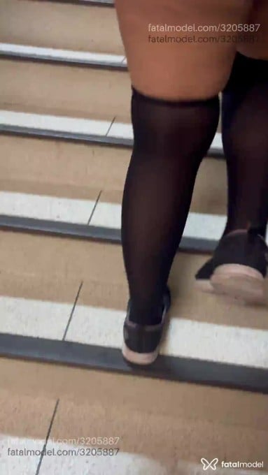 Acompanhante mulher com cabelo castanho de olhos castanhos em Porto Alegre - Amandinha