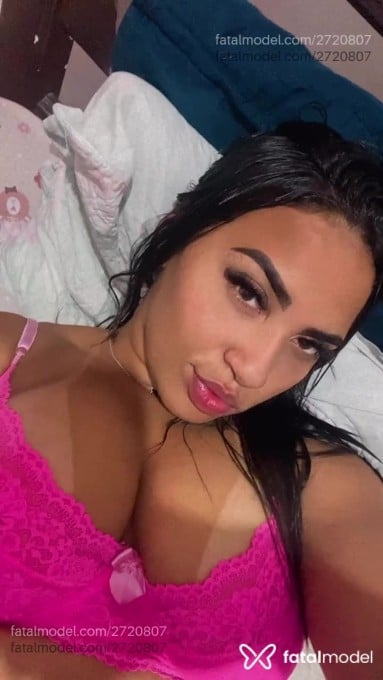 Acompanhante mulher com cabelo castanho de olhos castanhos em Contagem - Babi Souza