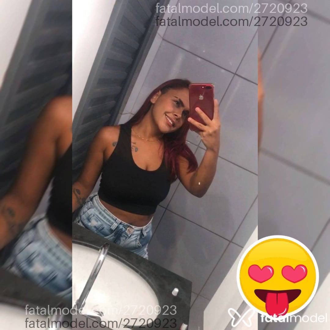 Acompanhante mulher ruiva (o) de olhos castanhos em Virtual - Babyh Fontenelle