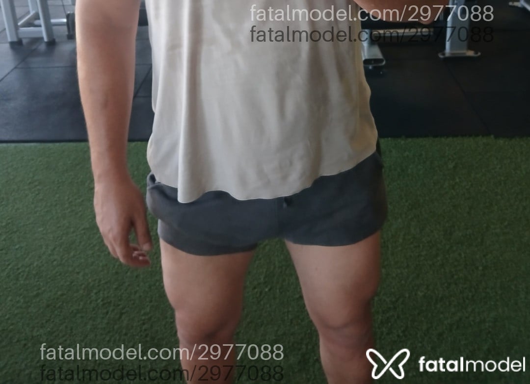 Acompanhante homem com cabelo castanho de olhos castanhos em Porto Alegre Acompanhante homem com cabelo castanho de olhos castanhos em Porto Alegre - Rodrigo