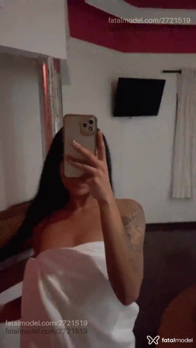 Acompanhante mulher com cabelo castanho de olhos castanhos em Sumaré Acompanhante mulher com cabelo castanho de olhos castanhos em Sumaré - Alice