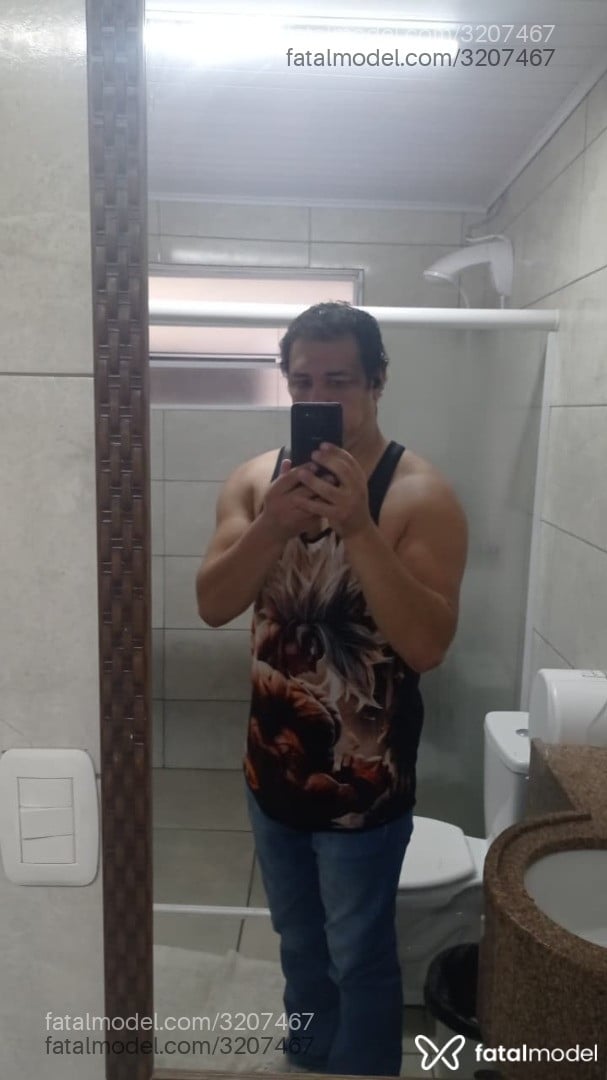Acompanhante homem morena (o) de olhos castanhos em Farroupilha Acompanhante homem morena (o) de olhos castanhos em Farroupilha - Bruno