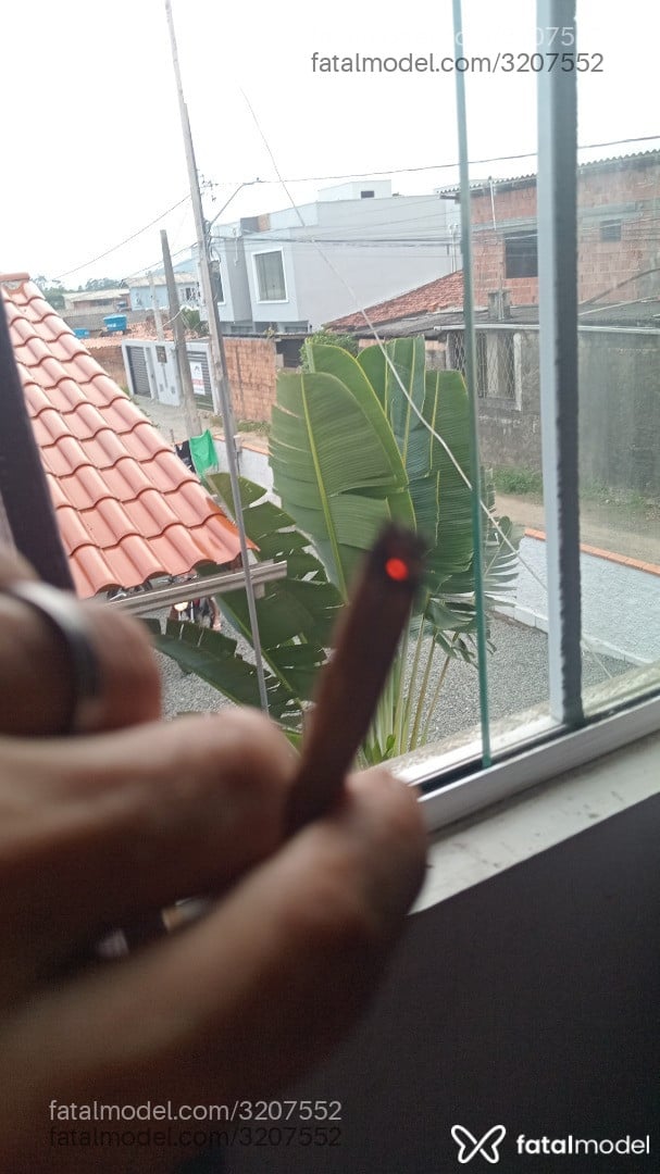 Acompanhante homem com cabelo castanho de olhos castanhos em Penha Acompanhante homem com cabelo castanho de olhos castanhos em Penha - Simiexo