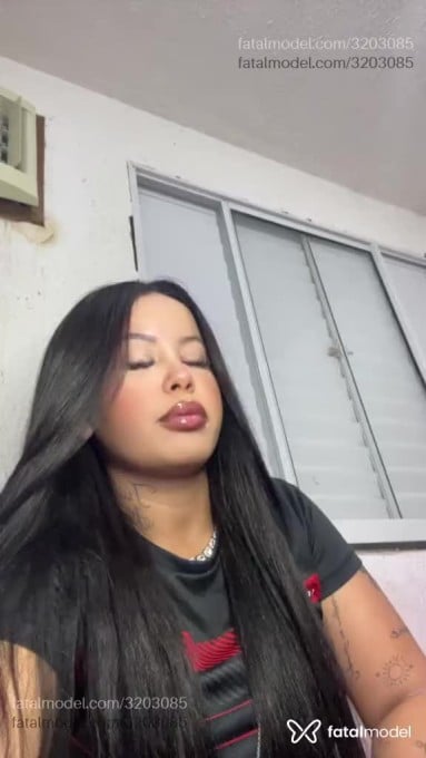 Acompanhante mulher morena (o) de olhos pretos em Niterói - Fernanda