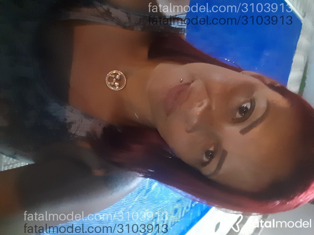 Acompanhante mulher ruiva (o) de olhos castanhos em Caldas Novas - Dona Beja