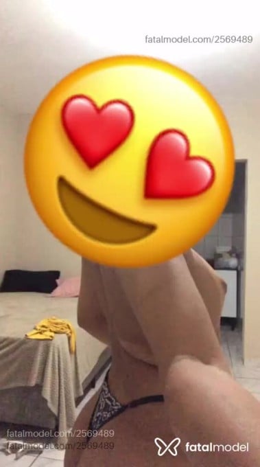 Acompanhante mulher trans morena (o) de olhos castanhos - Rafaela Silva