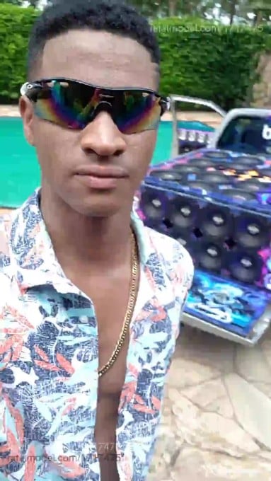Acompanhante homem morena (o) de olhos castanhos em Colíder Acompanhante homem morena (o) de olhos castanhos em Colíder - Yuri Lima