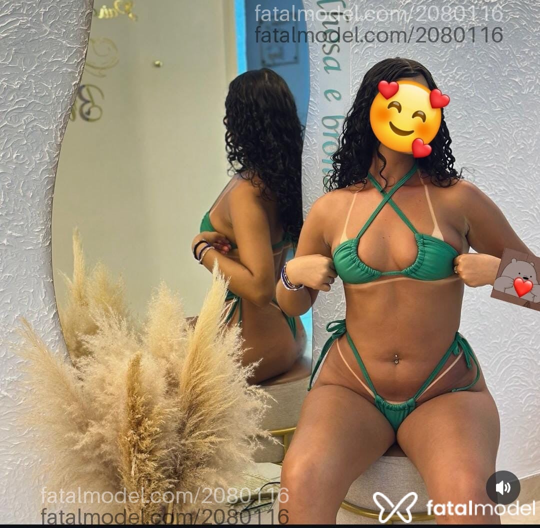 Acompanhante mulher morena (o) de olhos castanhos em Itajaí - Karoline