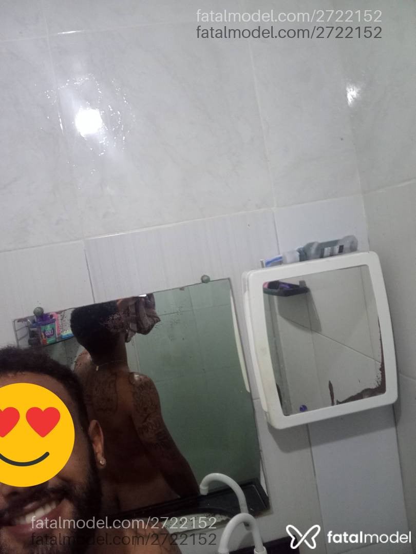 Acompanhante homem morena (o) de olhos pretos - Prazeress