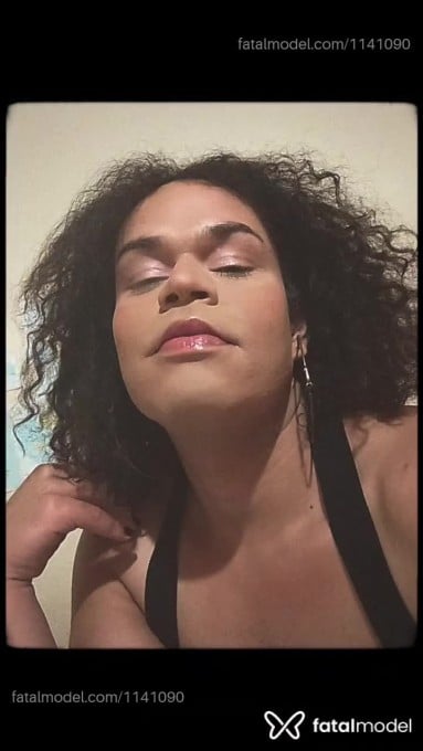 Acompanhante mulher trans com cabelo castanho de olhos mel em Campos dos Goytacazes Acompanhante mulher trans com cabelo castanho de olhos mel em Campos dos Goytacazes - Kimberli Gabriela