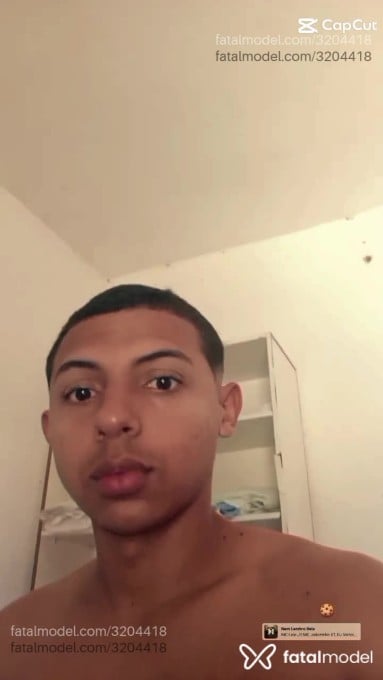 Acompanhante homem morena (o) de olhos castanhos em Fortaleza Acompanhante homem morena (o) de olhos castanhos em Fortaleza - Wesley Oliveira