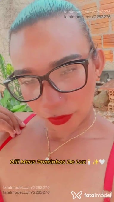 Acompanhante mulher trans com cabelo castanho de olhos castanhos em Caraíbas Acompanhante mulher trans com cabelo castanho de olhos castanhos em Caraíbas - Barbara Fydlley