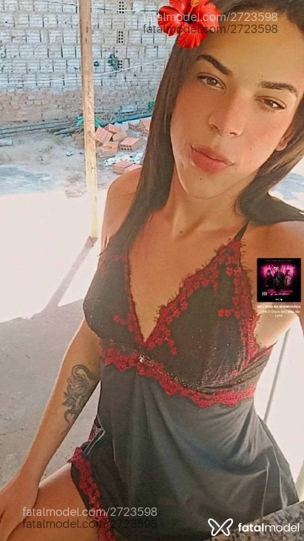 Acompanhante mulher trans morena (o) de olhos castanhos - Nycolle Maynnes