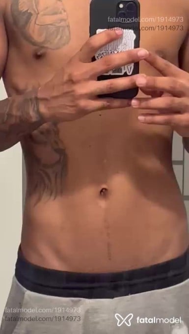 Acompanhante homem morena (o) de olhos castanhos em São Paulo - Wellington