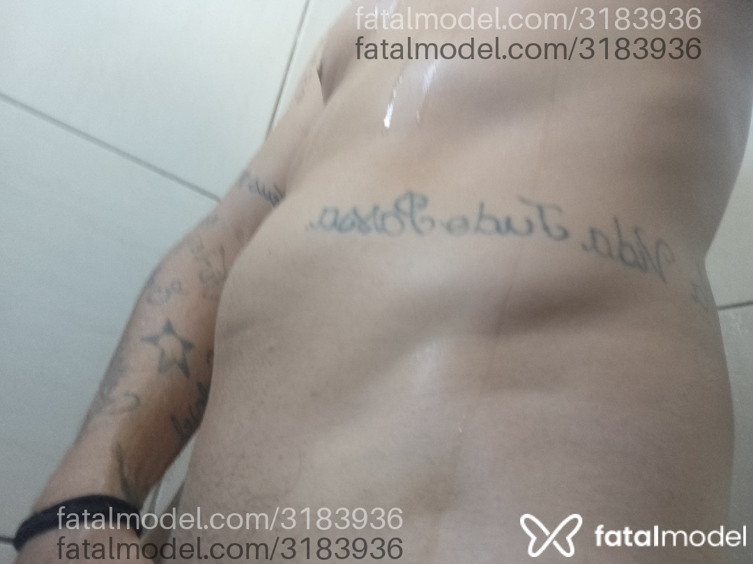 Acompanhante homem com cabelo castanho de olhos castanhos em Cabo Frio - Gabriel Carlos