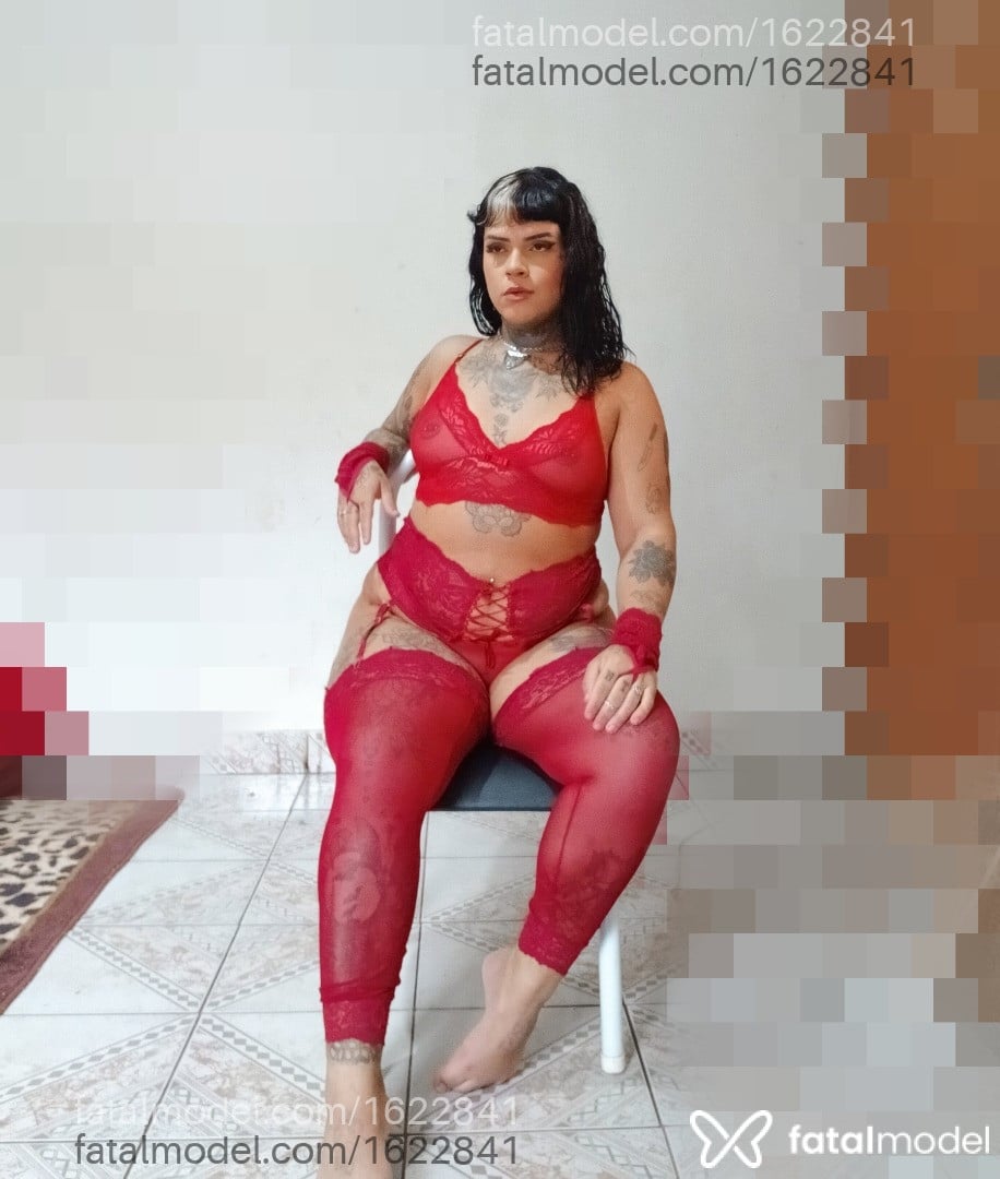 Acompanhante mulher trans morena (o) de olhos castanhos em Patos de Minas - Phamella Tavares