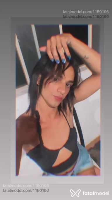 Acompanhante travesti morena (o) de olhos castanhos em Formiga - Karen kellen