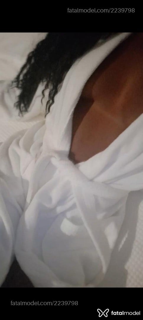 Acompanhante mulher morena (o) de olhos pretos em Rio de Janeiro - Vivian