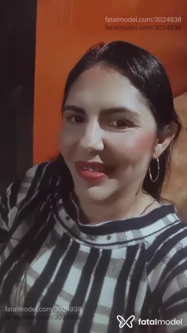 Acompanhante mulher morena (o) de olhos pretos - Bianca Acompanhante mulher morena (o) de olhos pretos - Bianca