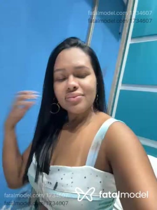 Acompanhante mulher com cabelo castanho de olhos pretos em Campinas - Bruna