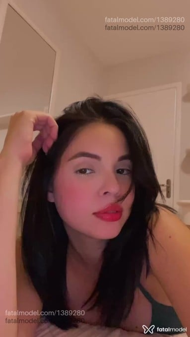 Acompanhante mulher morena (o) de olhos castanhos - Aurora