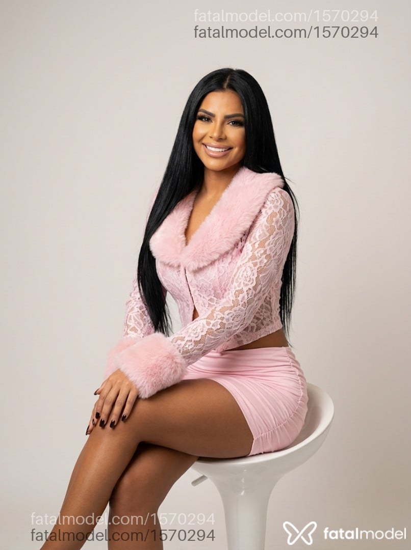 Acompanhante mulher morena (o) de olhos pretos em São Paulo - Thayla Mendes