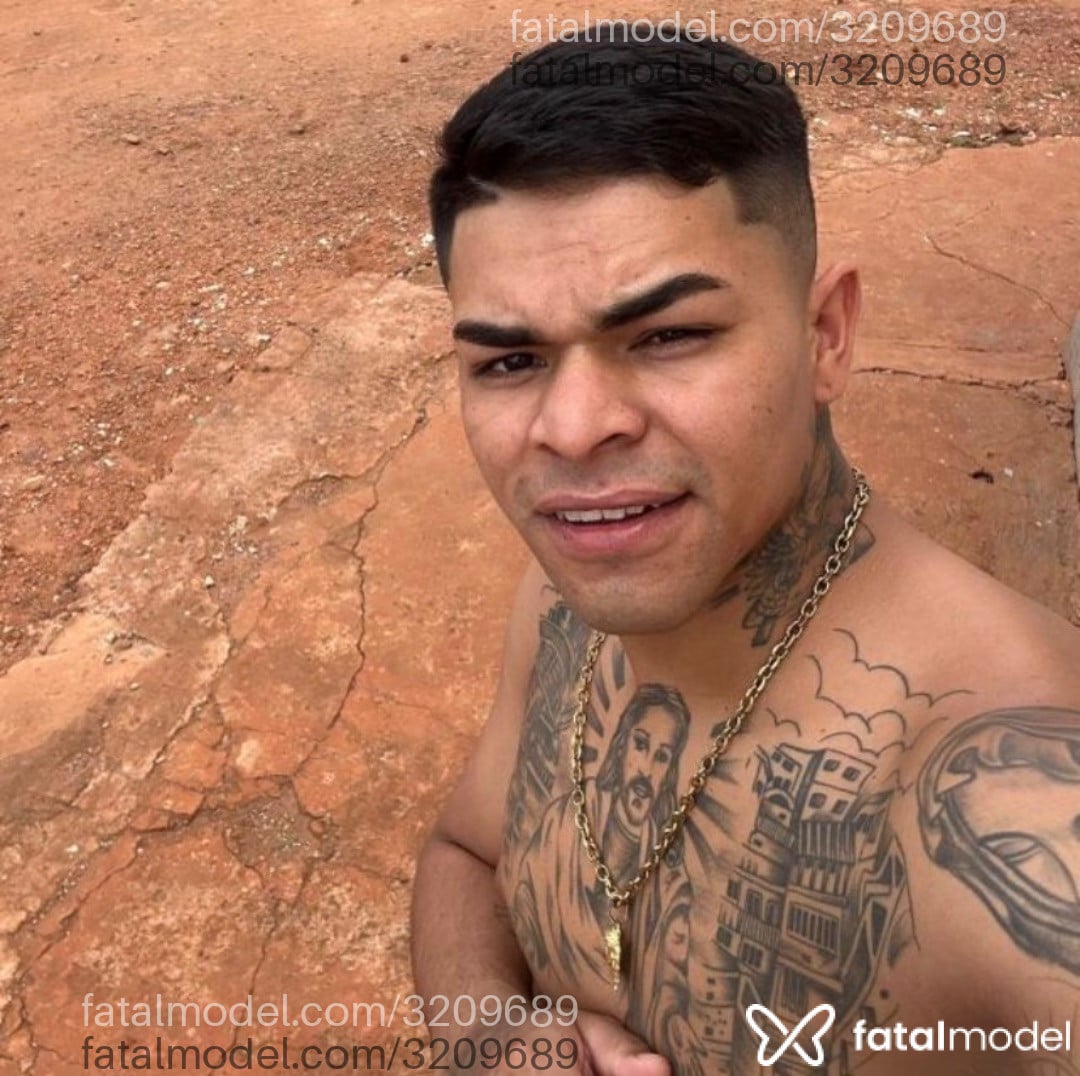 Acompanhante homem com cabelo castanho de olhos pretos em Campo Grande - Paulo Coreia