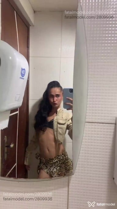 Acompanhante mulher trans com cabelo castanho de olhos castanhos em Rio de Janeiro - Travaninfa