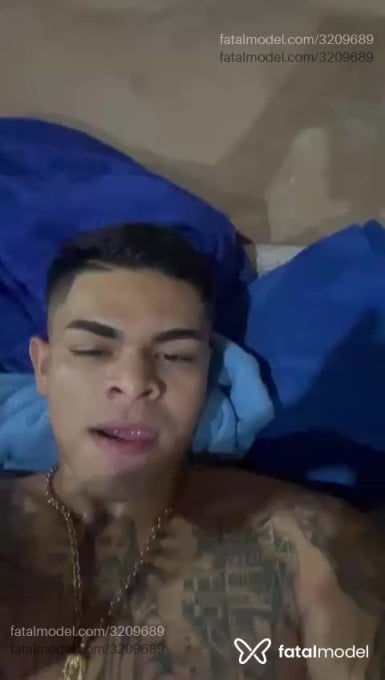 Acompanhante homem com cabelo castanho de olhos pretos em Campo Grande - Paulo Coreia