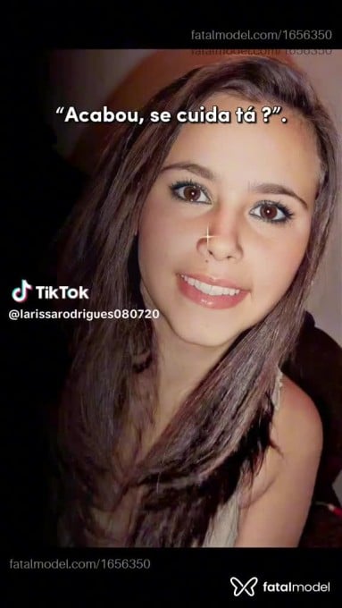 Acompanhante mulher com cabelo castanho de olhos castanhos em Barretos Acompanhante mulher com cabelo castanho de olhos castanhos em Barretos - Mirella