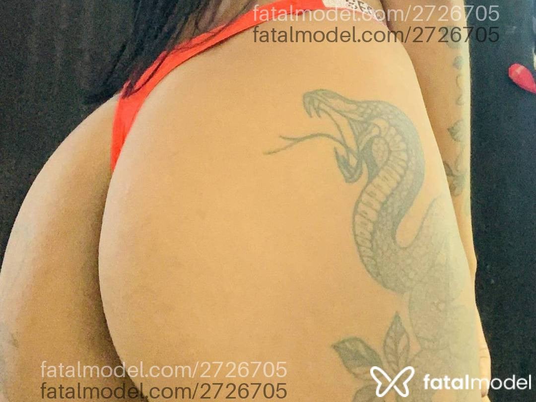 Acompanhante mulher morena (o) de olhos castanhos em Virtual Acompanhante mulher morena (o) de olhos castanhos em Virtual - Bruna Moura