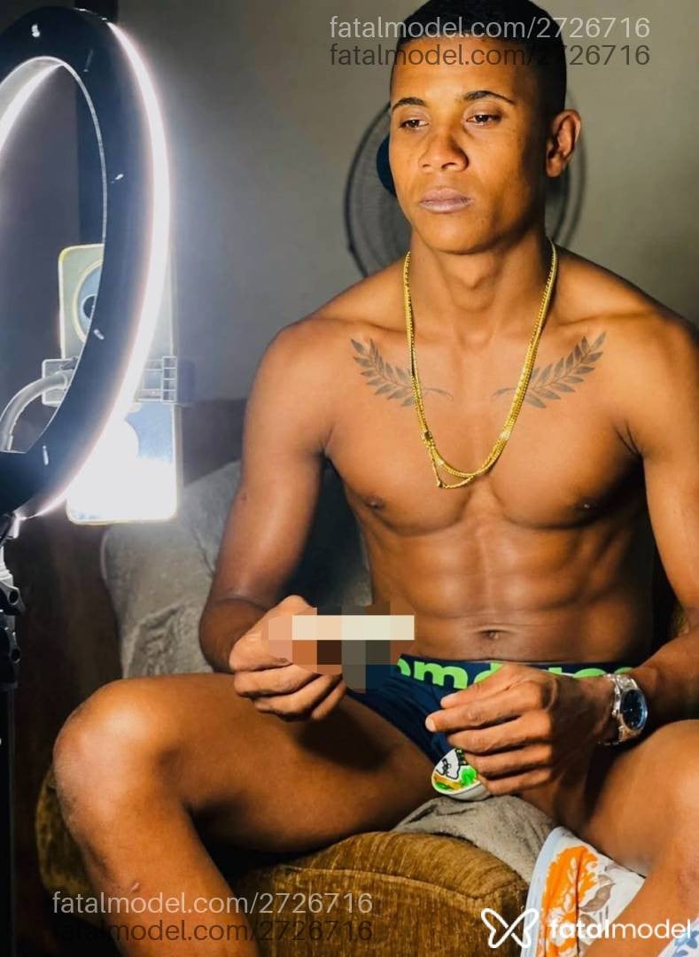 Acompanhante homem morena (o) de olhos mel - GBMORENO