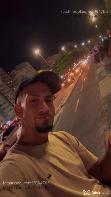 Acompanhante homem com cabelo castanho de olhos castanhos em Rio de Janeiro - Murilo