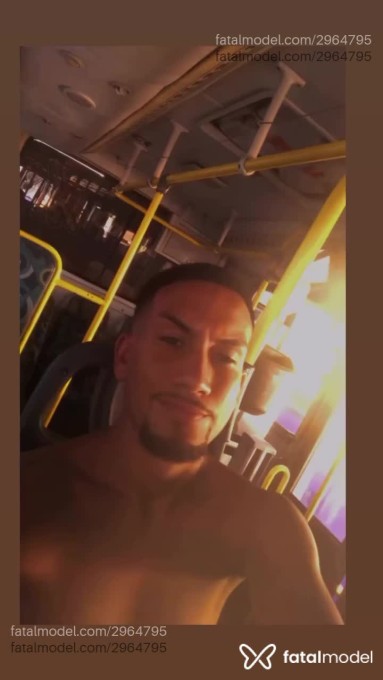 Acompanhante homem com cabelo castanho de olhos castanhos em Rio de Janeiro - Murilo