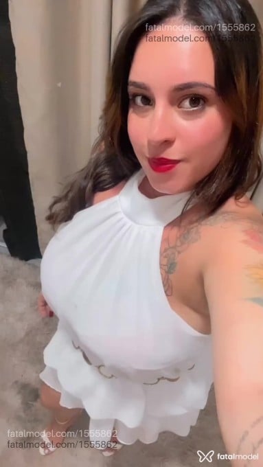 Acompanhante mulher com cabelo castanho de olhos mel em Uberlândia - Laura silva