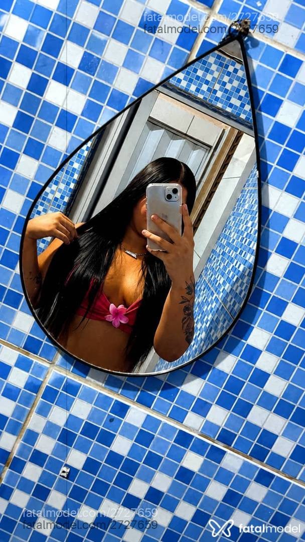 Acompanhante mulher morena (o) de olhos castanhos em Guarapari - Alice Gomes