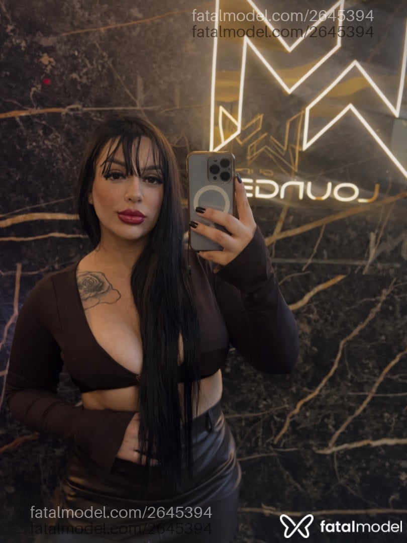 Acompanhante mulher morena (o) de olhos castanhos em São Paulo - Laah