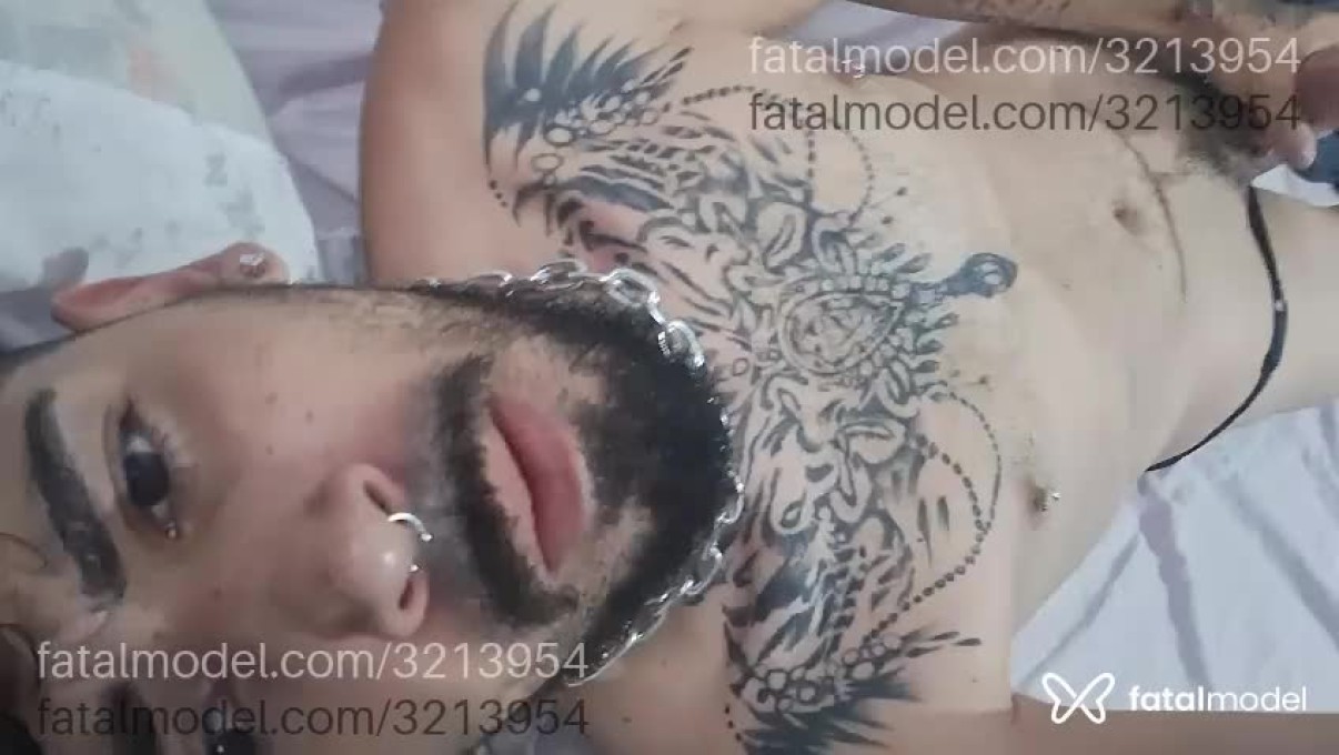 Acompanhante homem morena (o) de olhos castanhos em Taubaté - Yared