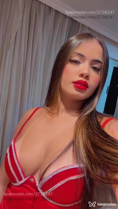Acompanhante mulher morena (o) de olhos castanhos em Rio de Janeiro - Jadee