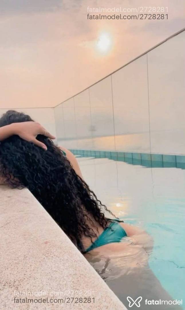 Acompanhante mulher com cabelo castanho de olhos mel em Campos dos Goytacazes - Nanda