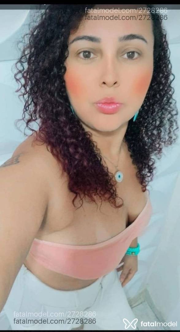 Acompanhante mulher ruiva (o) de olhos castanhos - Yasmim