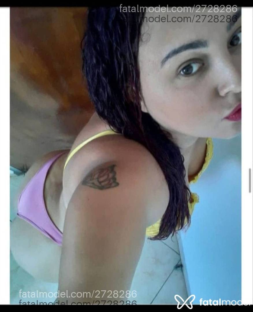 Acompanhante mulher ruiva (o) de olhos castanhos - Yasmim